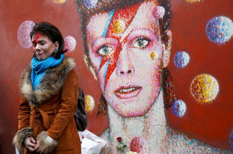 David Bowie s’est éteint à 69 ans : les hommages à la légende du rock