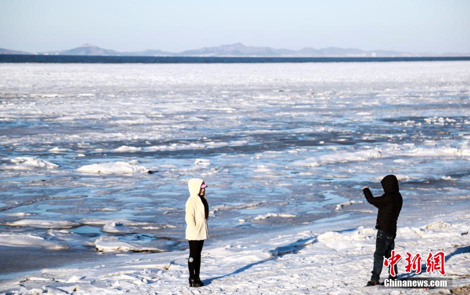 A Dalian, la merveille de la mer gelée