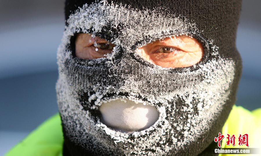 Chine : une vague de froid record gèle le pays