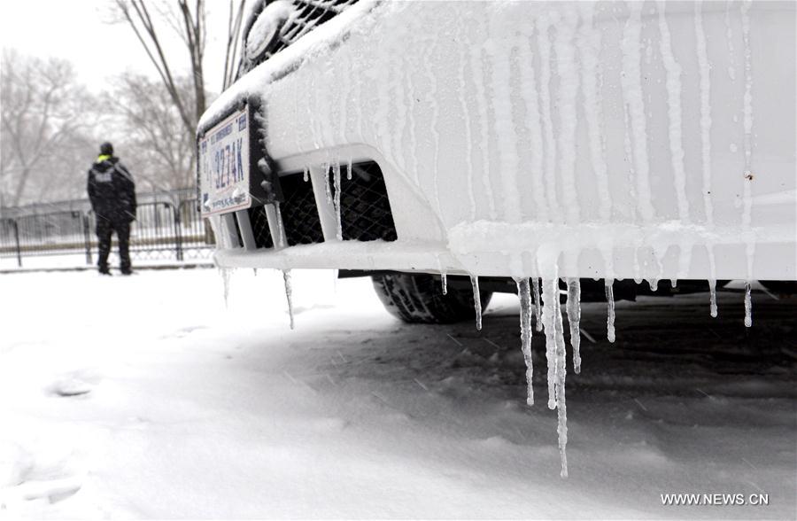 Washington se prépare à une tempête de neige historique