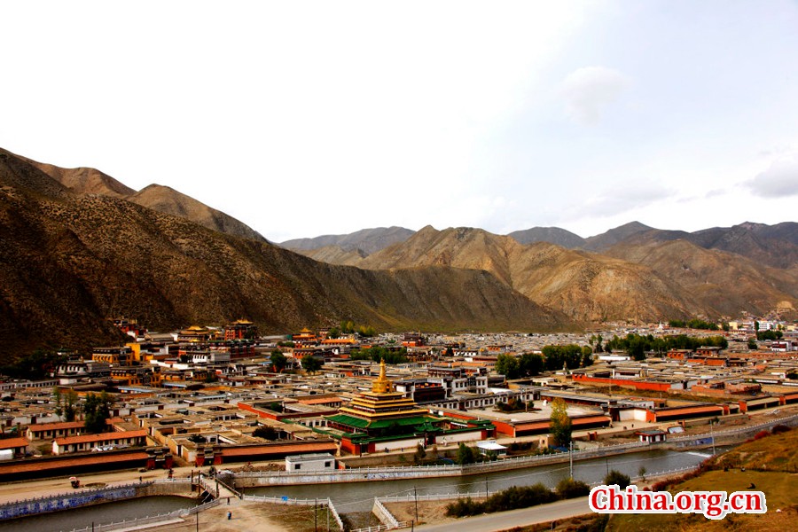 Le monastère de Labrang, un  lieu sacré des pèlerins