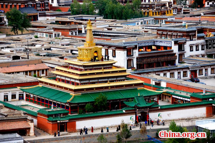 Le monastère de Labrang, un  lieu sacré des pèlerins