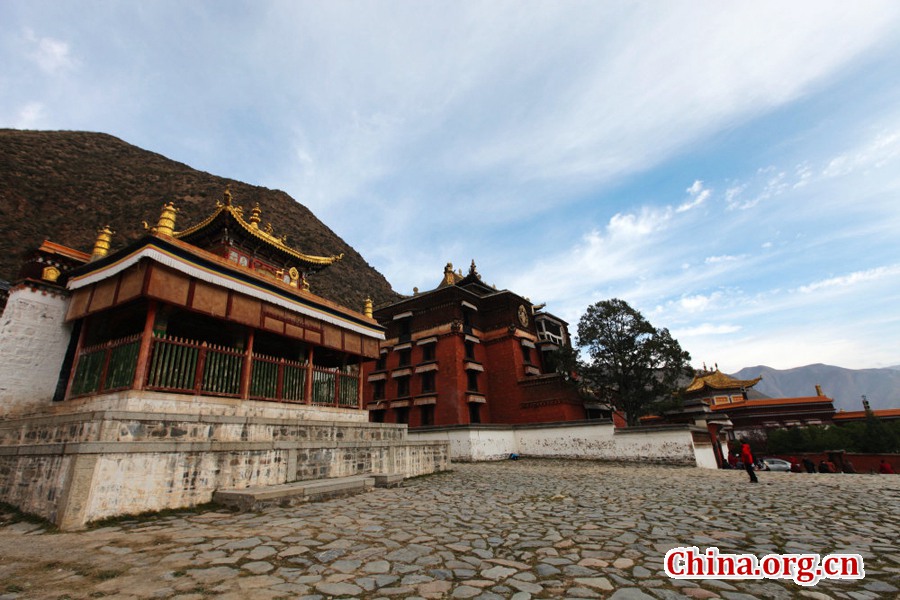 Le monastère de Labrang, un  lieu sacré des pèlerins