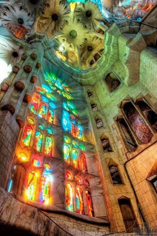 133 ans après, la basilique Sagrada Familía de Barcelone bient?t terminée 