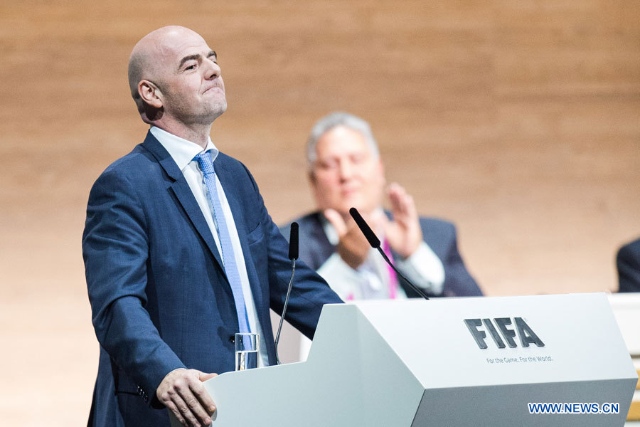 Gianni Infantino élu président de la FIFA