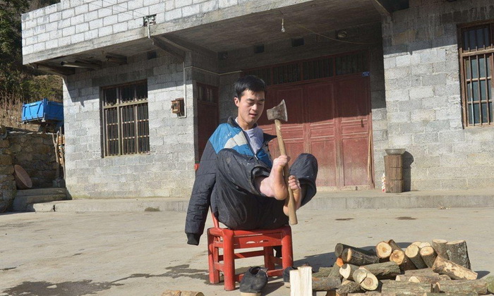 Hubei : la farouche volonté d'un jeune invalide