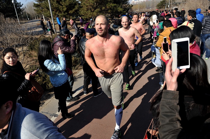 Une course dénudée à Beijing