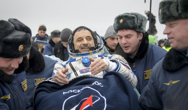 Retour sur Terre après 340 jours dans l'espace