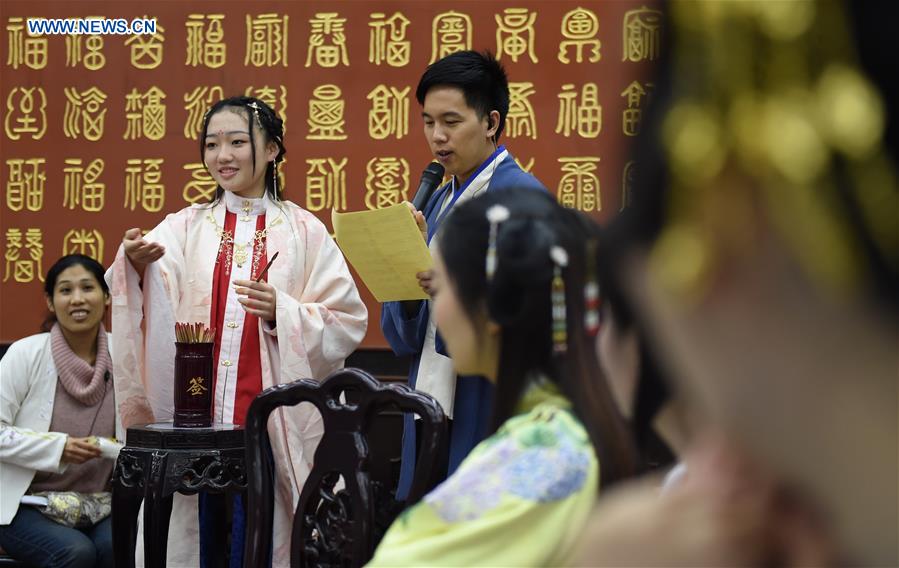 Des fées de fleurs dans le sud de la Chine