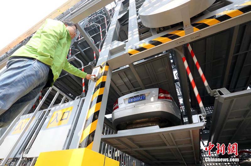 Mise en service d’un parking automatique à étages à Beijing