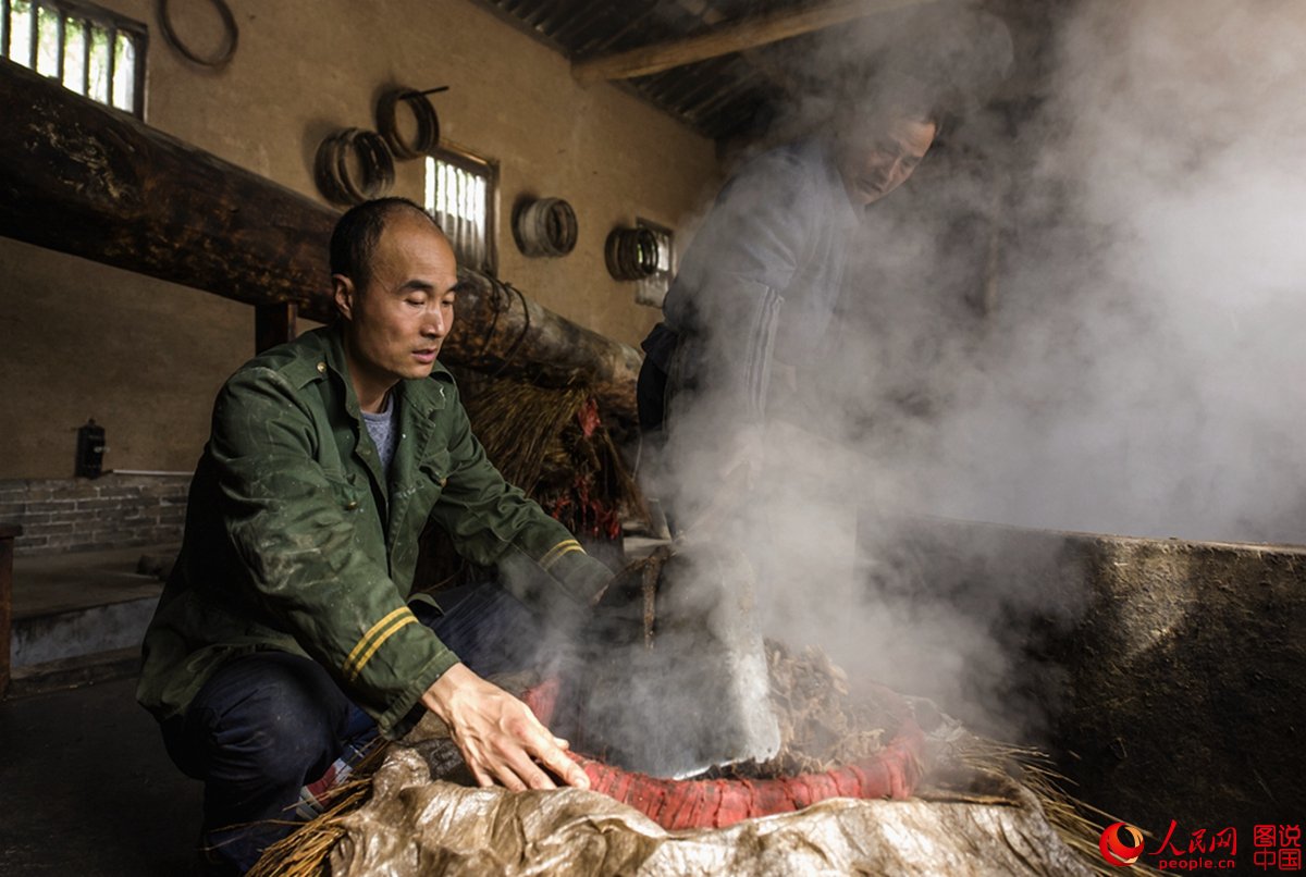 Un atelier centenaire d’extraction d’huile vierge à Xi’an