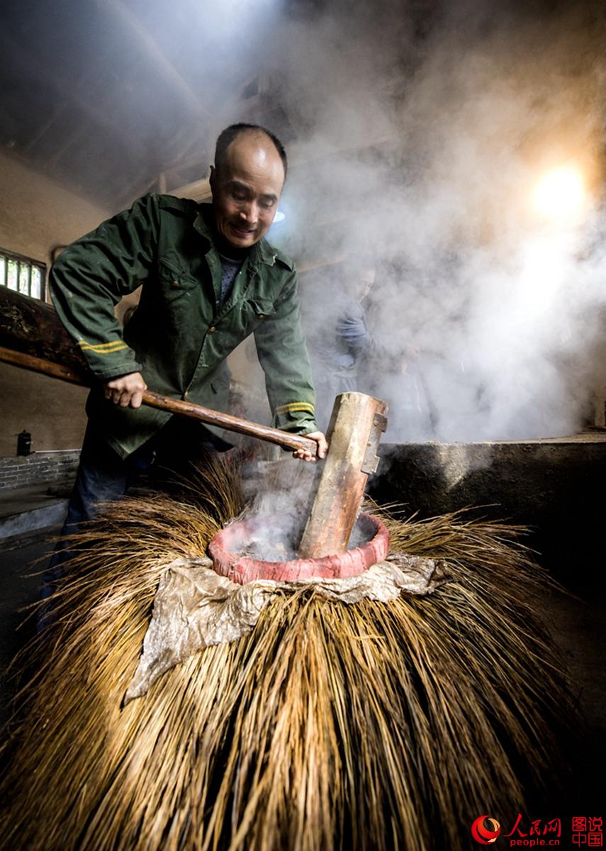 Un atelier centenaire d’extraction d’huile vierge à Xi’an