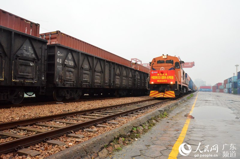 Départ du premier fret ferroviaire Dongguan-Duisburg