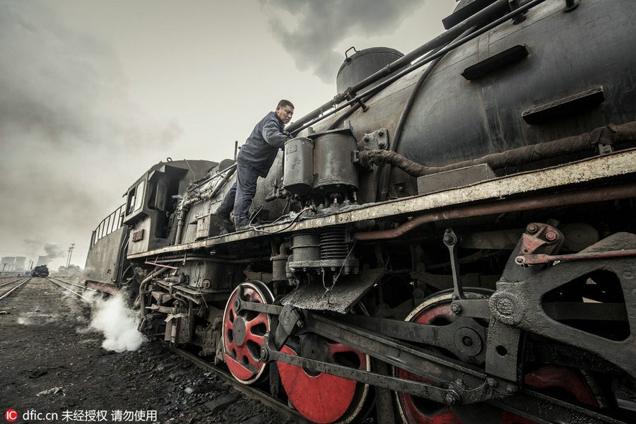 Une page d'histoire se tourne... les dernières locomotives à vapeur de Chine bient?t à la retraite