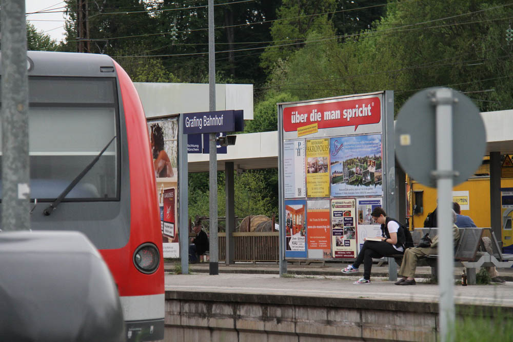 Attaque au couteau dans une gare près de Munich, 1 mort et 3 blessés