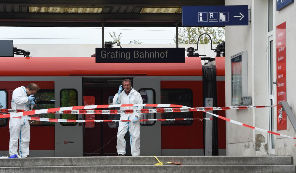 Attaque au couteau dans une gare près de Munich, 1 mort et 3 blessés