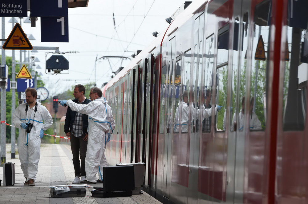 Attaque au couteau dans une gare près de Munich, 1 mort et 3 blessés