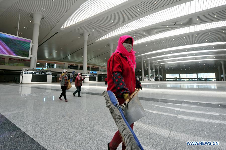 Xinjiang : nouvelle gare pour trains à grande vitesse à Urumqi