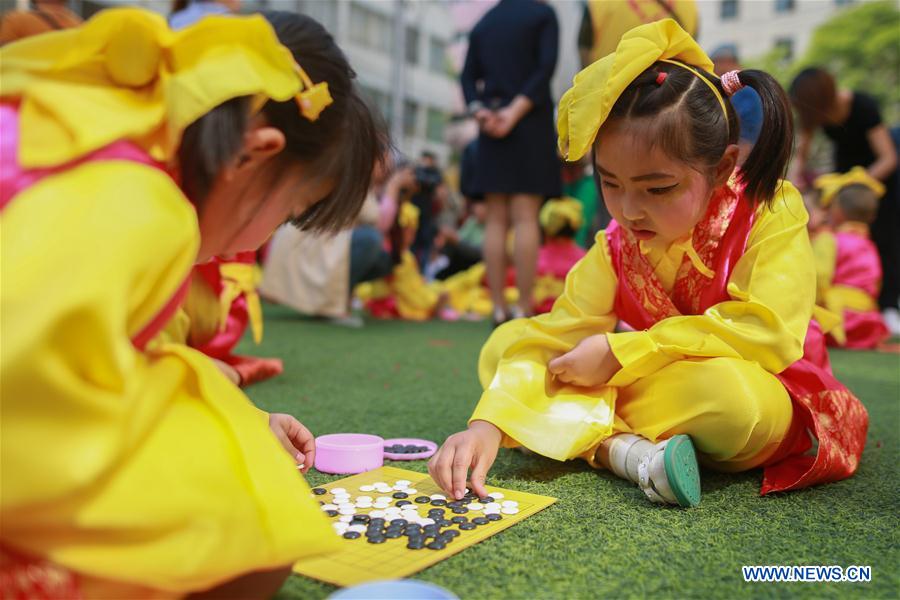 En images : Célébration de la Fête des Enfants