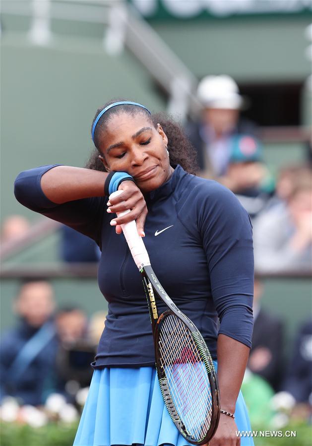 Garbine Muguruza bat Serena Williams et remporte Roland Garros