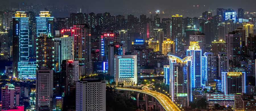 Un jeune Chinois met en lumière la beauté nocturne de Chongqing