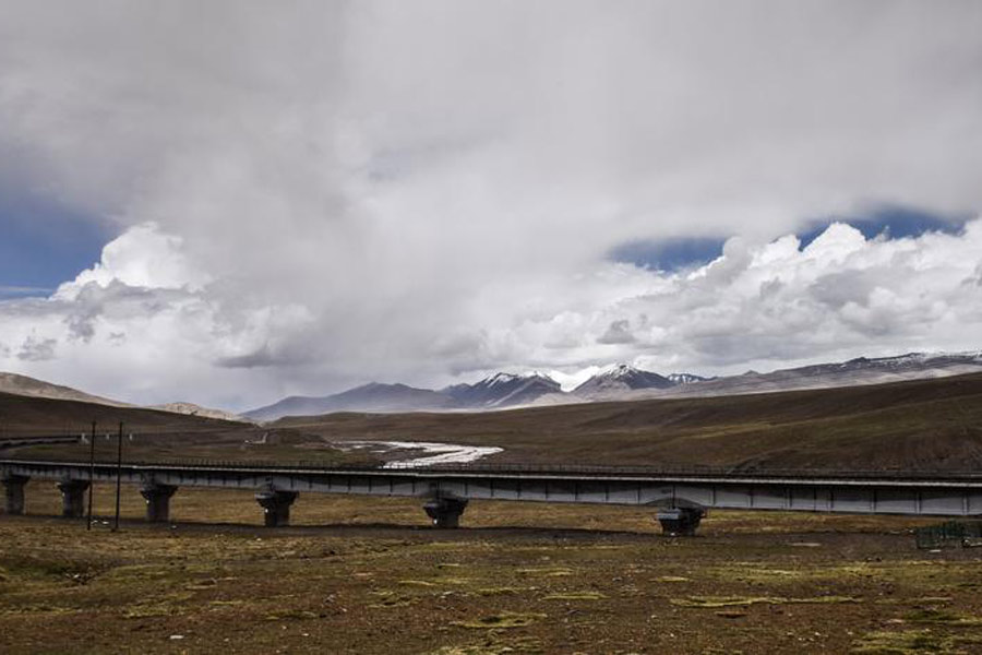 Dixième anniversaire de la voie ferrée Qinghai-Tibet