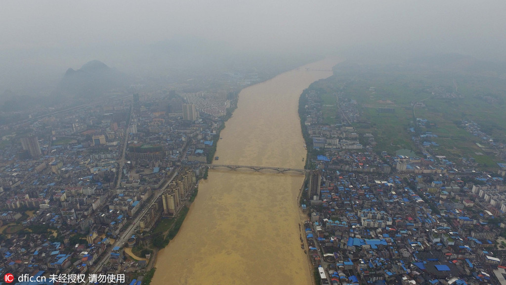 Inondations mena?antes dans le sud de la Chine