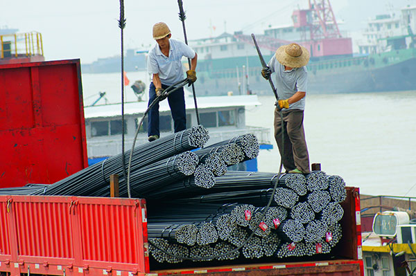 La Chine réduit ses exportations d'acier