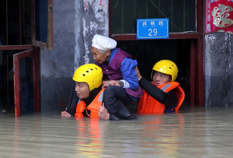 Lutte contre les inondations en Chine