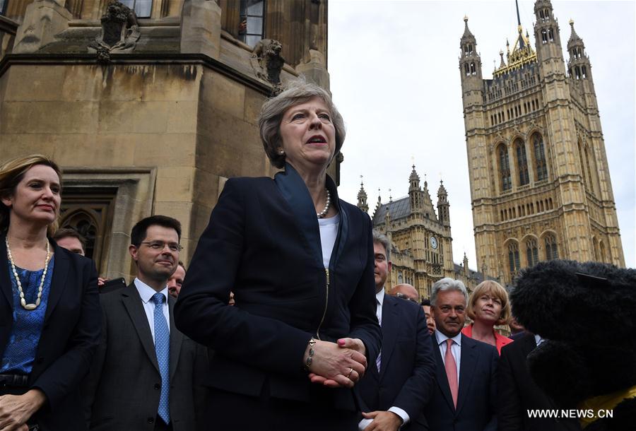 Theresa May deviendra la nouvelle Première ministre britannique d'ici mercredi soir