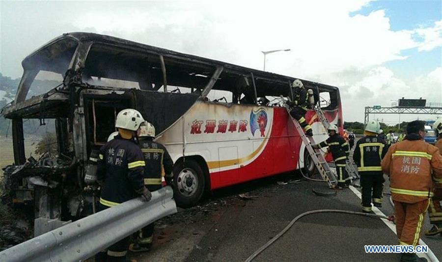 Un bus touristique a pris feu à Taiwan, tuant 24 touristes de la partie continentale