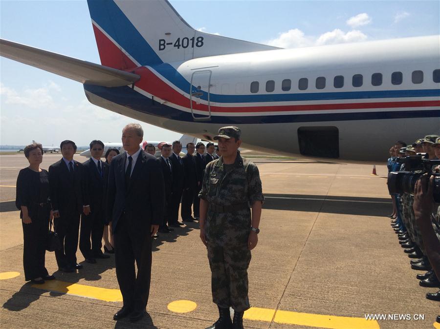 Rapatriement par avion des dépouilles des deux casques bleus chinois tués au Soudan du Sud