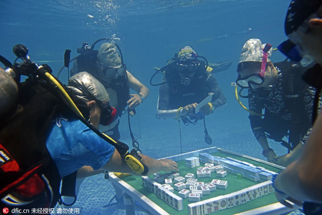 Une partie de mahjong sous l’eau