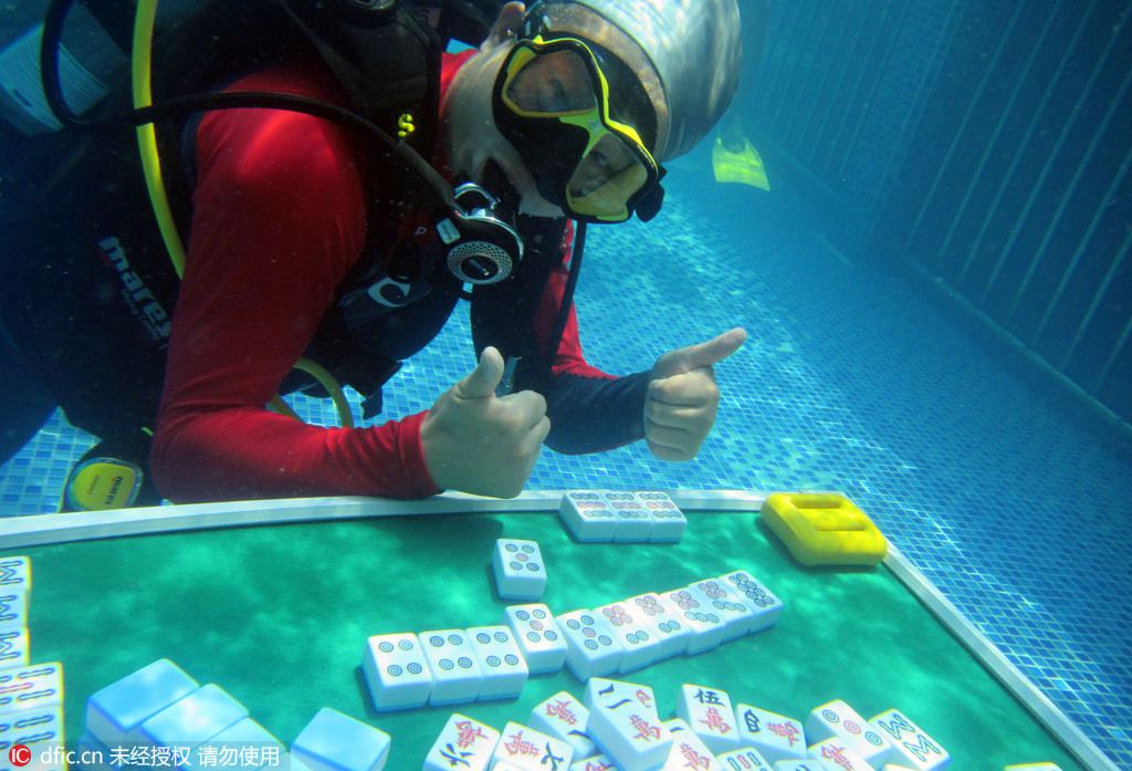 Une partie de mahjong sous l’eau