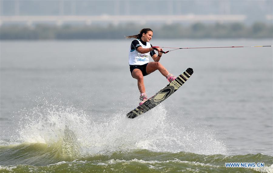 Chine : 3e Tournoi international de ski nautique de Yihe