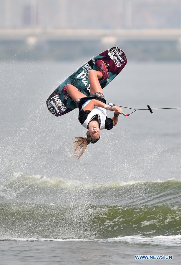 Chine : 3e Tournoi international de ski nautique de Yihe