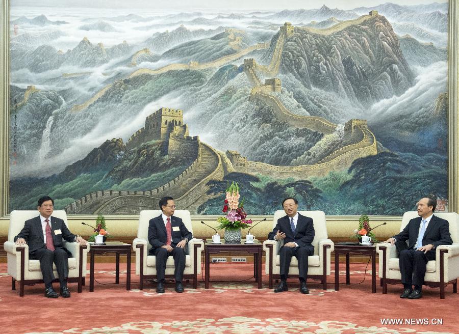 Rencontre entre un conseiller d'Etat et des professionnels et cadres supérieurs de Hong Kong