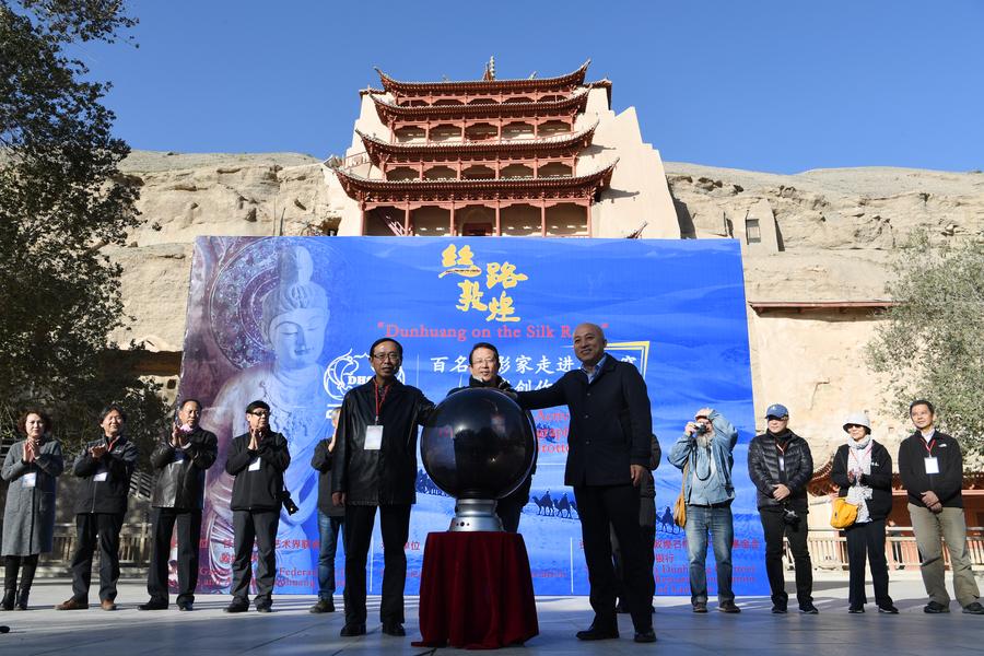 Les grottes de Mogao ouvertes pour la première fois aux photographes 