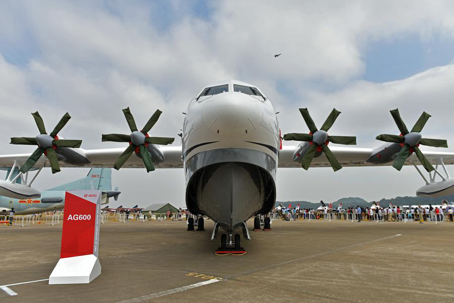 L'avion amphibie AG600 au Salon de l'aviation de Zhuhai