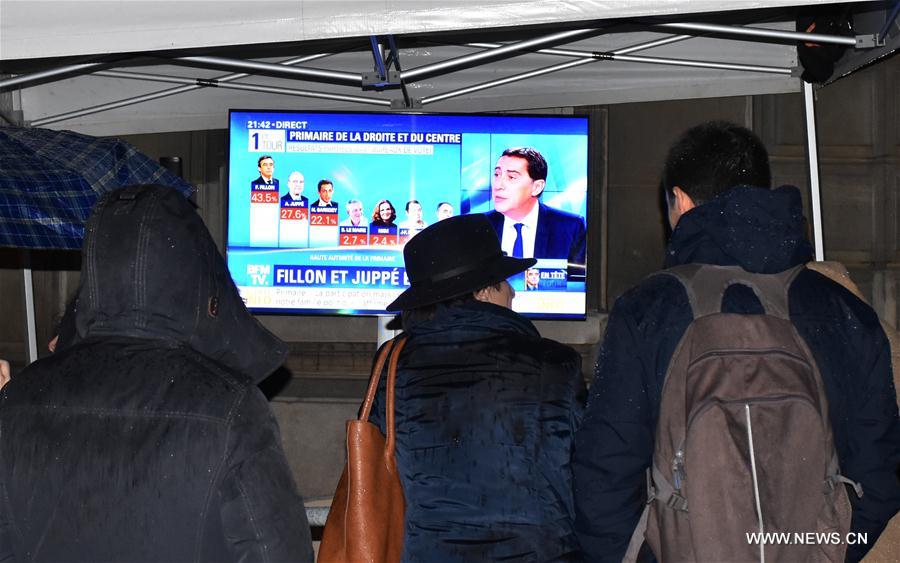 France : le duel inattendu de la primaire de la droite bouleverse le paysage politique 