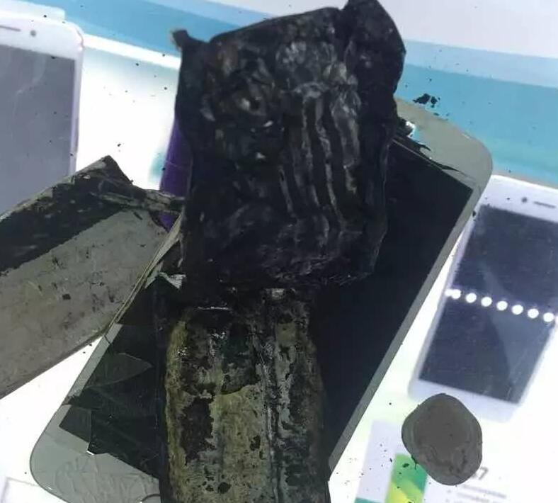 Plusieurs plaintes contre des explosions d’iPhones en Chine