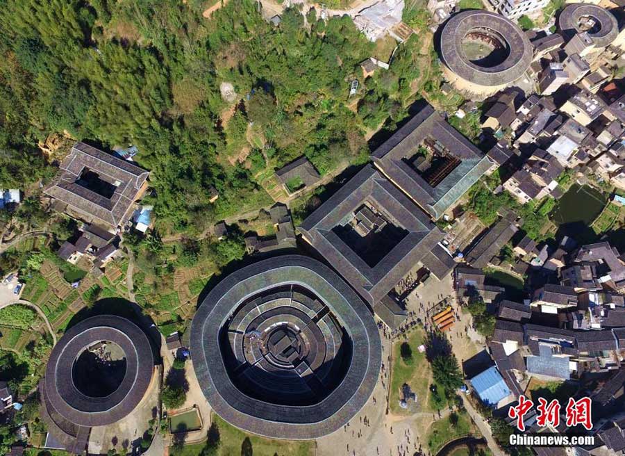 Ces magnifiques Tulou dans le sud-est de la Chine