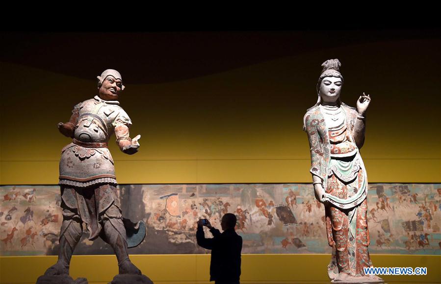 Ouverture d'une exposition sur les grottes de Dunhuang dans le sud-ouest de la Chine