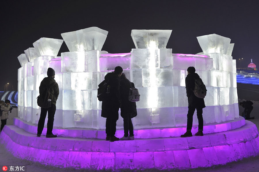 Harbin : des sculptures de glace pour le Nouvel An