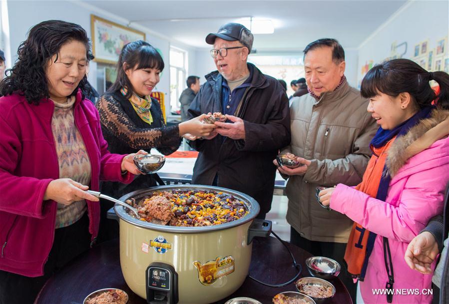 La Chine célèbre la fête de Laba