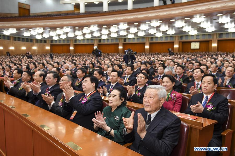 Un physicien et une pharmacologue remportent le plus prestigieux prix scientifique chinois