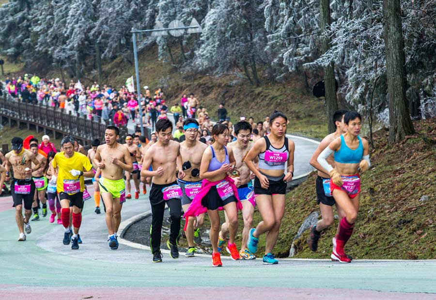 Marathon de Chongqing : une course contre le temps et contre le froid