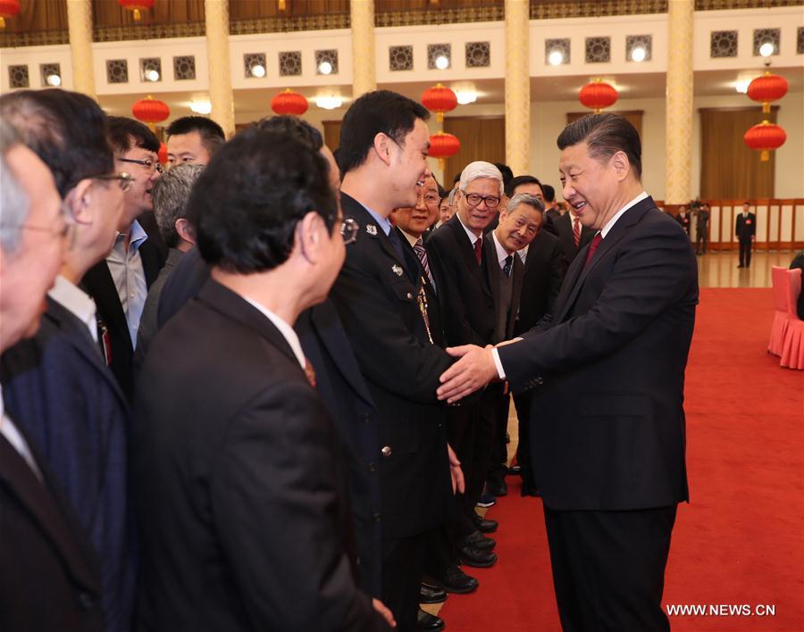 Les dirigeants chinois présentent leurs voeux pour la fête du Printemps