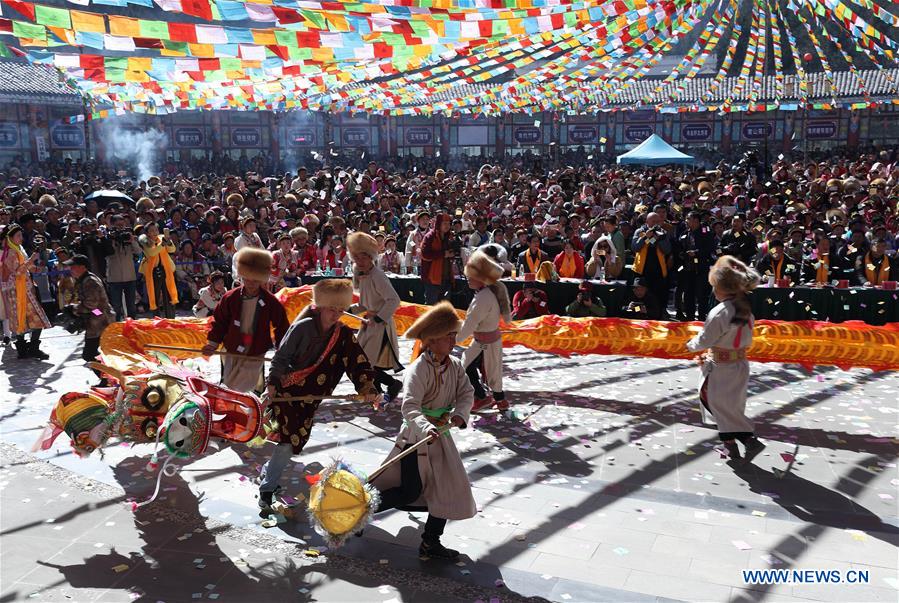 Chine : célébrations du festival Shangjiu au Sichuan