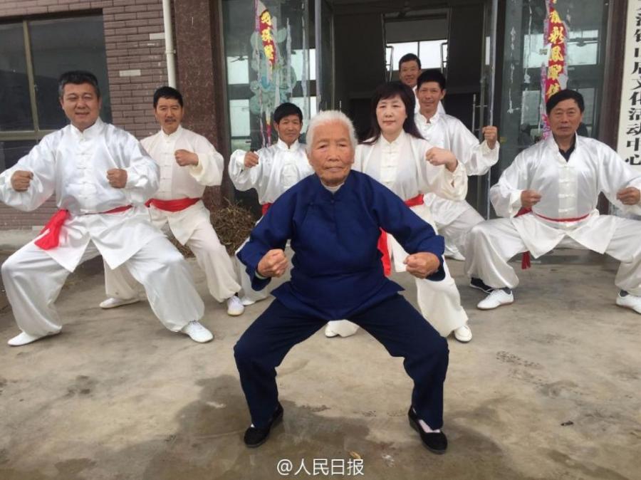 Une nonagénaire ma?tre de kung-fu à Ningbo